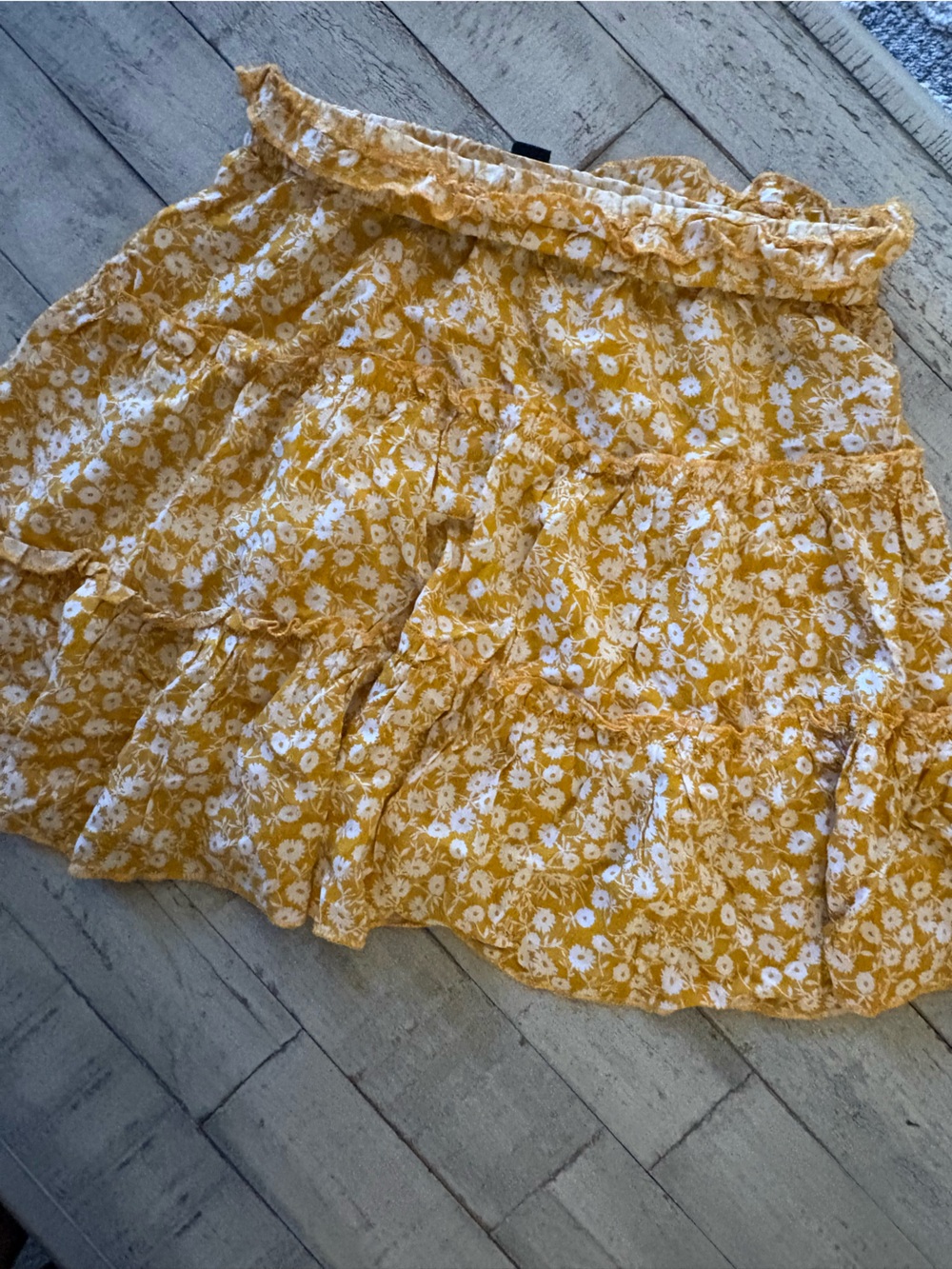 SHEIN Yellow and White Floral Ruffle Skirt